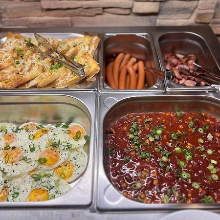 Hotel Pod Slamnikem Dolna Morawa Zewnętrze zdjęcie