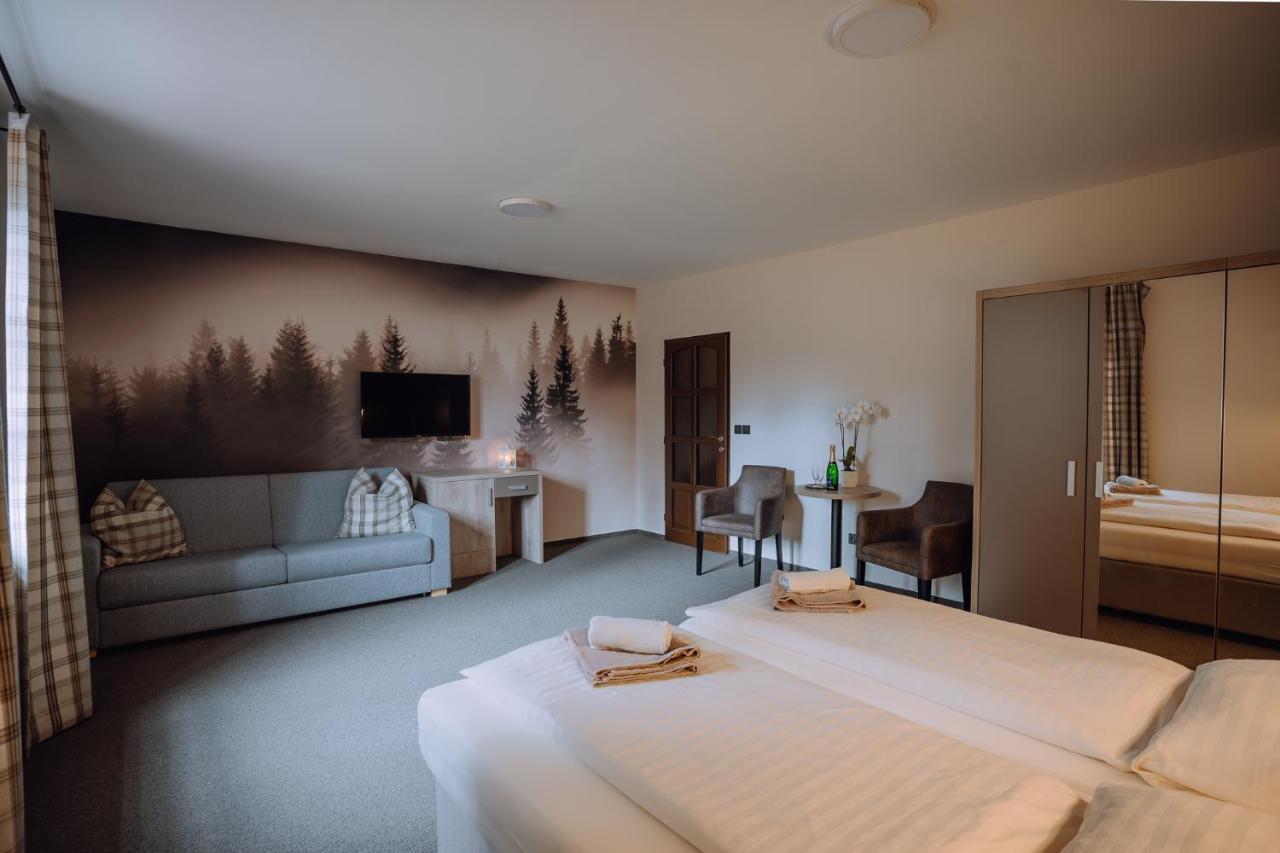 Hotel Pod Slamnikem Dolna Morawa Zewnętrze zdjęcie